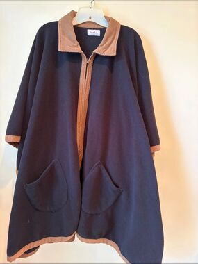 Lemoda Cape Black with Tan Trim and Zip Front